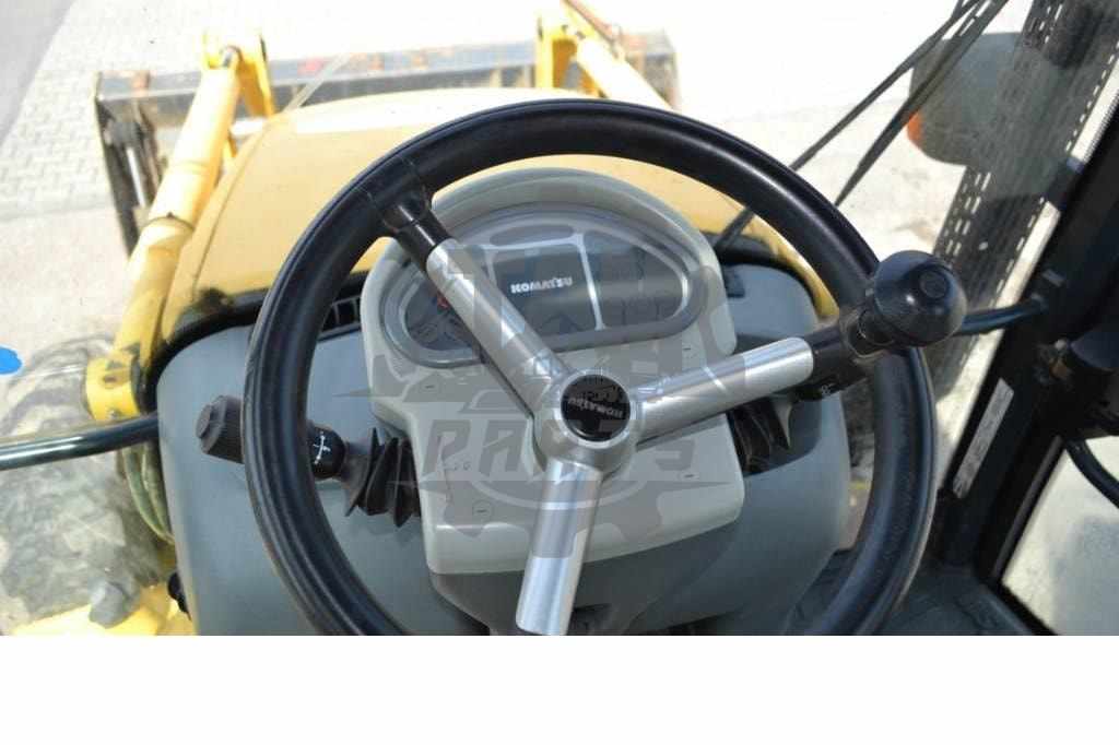 Bord central volan Komatsu